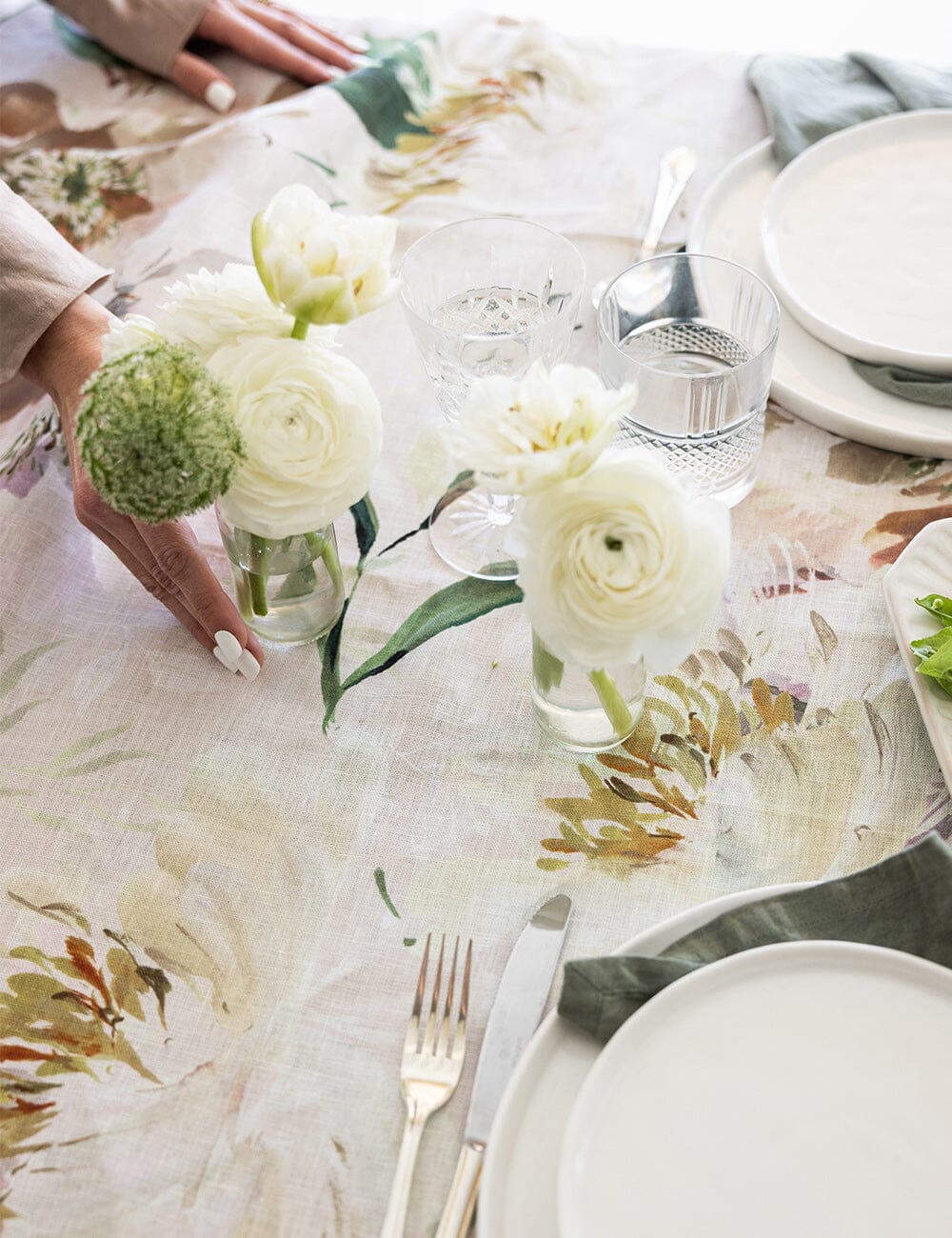 Peony Study Linen Tablecloth - Image 4