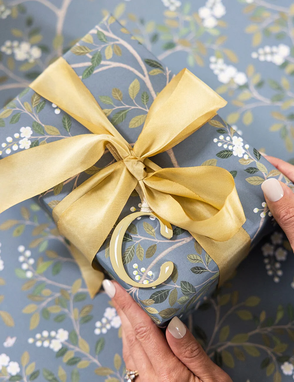 Victoria / White Blossom Gift Wrap 100pk - Image 4