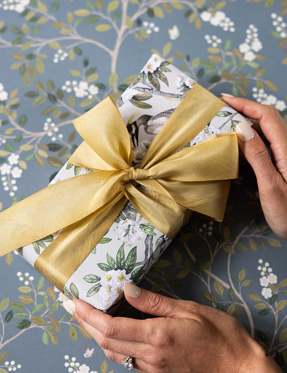 Victoria / White Blossom Gift Wrap 100pk - Image 8